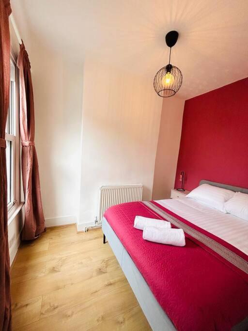 Apartmán Elegant House In Stratford Londýn Exteriér fotografie